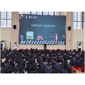 禁毒、交通安全教育“开学第一课”走进长郡外国语实验中学