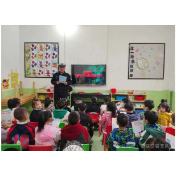 “知危险 会避险”——双峰公安交警走进幼儿园开展交通安全启蒙课