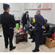 吉首：临危不乱识骗局 警银联动护资金