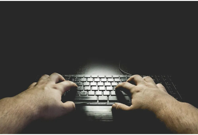 国安部披露：某境外组织大力资助“躺平网红”，系统性开展“躺平洗脑”