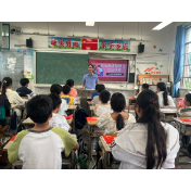 法治护航伴成长 普法润心进校园 ——辰溪县司法局联合开展法治宣传进校园活动