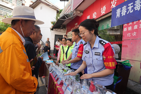 图片1.png 图片1.png