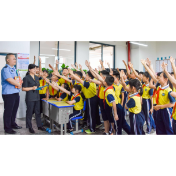 “典”燃法治课堂