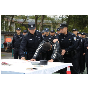 保靖公安：练兵不搞花架子 蓄才备足“后浪”劲