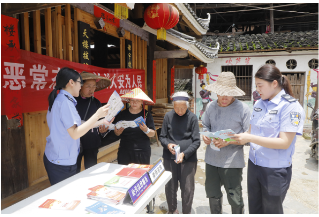 通道县：从“听不懂”到“离不开” 探索农村法治宣传教育破局新路径