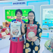 中非博览会 | 湖南瑶珍粮油与多家中外参展商达成合作意向