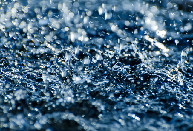 高温依旧雨来扰！今晚至明天白天湘北局地大雨