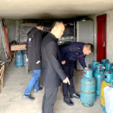 湖南南县：执法检查除隐患 代表履职护安全