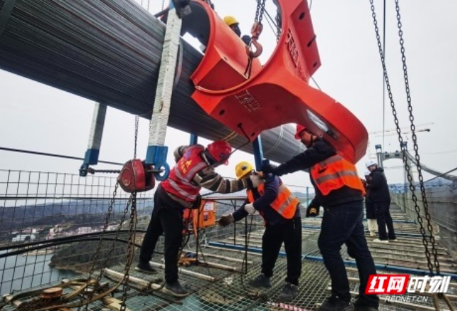 节后复工忙，湖南高速建设 “加速跑”