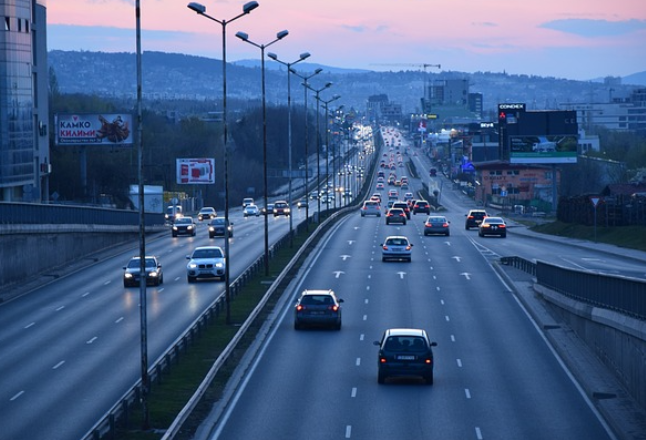 至1月2日12时，湖南高速公路路网整体运行平稳