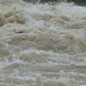 省应急委办公室发布汛情提醒 重点防范中小河流洪水和山洪、地质灾害