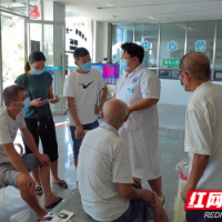 南县武圣宫镇：“红色引擎”有力量 志愿服务享健康