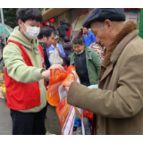资兴市清江镇开展返乡大学生普法志愿者“送法下乡”活动