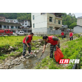 湘西州泸溪县开展综合应急演练和河湖“清四乱”专项行动