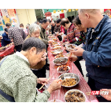 观“湘”门丨家宴与舞台 湘潭的一场群众叙事探索