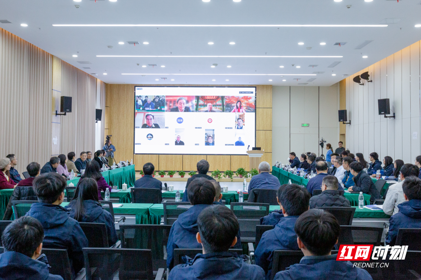 增强科技力量 三款“韶峰”系列AI产品在湘潭发布