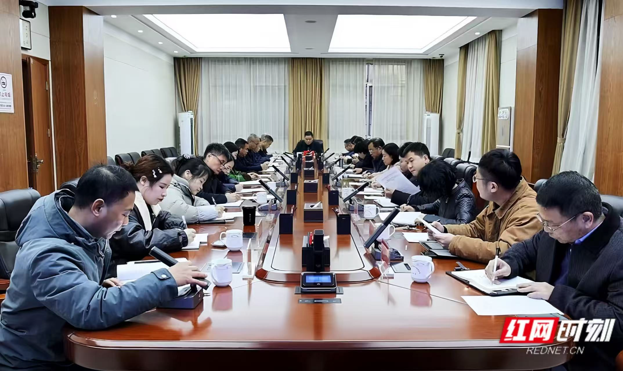 湘潭城管召开专题会议部署低温雨雪冰冻天气防范应对工作