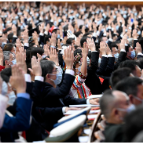 中国共产党第二十次全国代表大会闭幕会在京举行