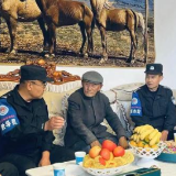 “生命禁区”里的警察:既是国家“守边人” 亦是农家“牧羊人”