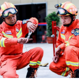 追梦火焰蓝·守护万家灯火｜鲁文贵：匠心筑梦 他是“火焰蓝”队伍里的“斜杠青年”