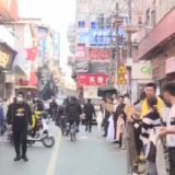 广东广州:制衣村集中开工 翘首以待“打工人”