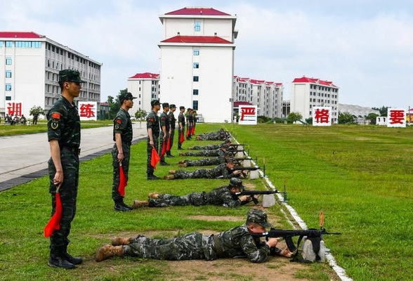 直击武警部队2023年度士兵招生统考（湖南考区）第一现场