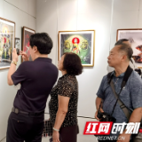 用影像记录追梦的答卷 龙福云60年艺术摄影作品巡展开幕