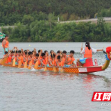郴州苏仙区“翠江争渡助旅发”传统龙舟赛开赛