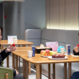 一线直击：上海首个医务人员关爱驿站