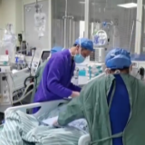 国家卫生健康委邀请临床专家权威解读：奥密克戎引发“白肺”概率不高