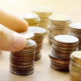 全国中小微企业达四千八百万户 “专精特新”企业茁壮成长