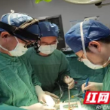生死竞速！湖南省直中医院为患者拆除“不定时炸弹”