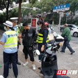 北湖区燕泉街道：全力护航国庆期间交通安全出行