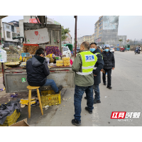 临武县：杜绝占道经营，营造文明有序交通环境