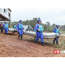 临武县：强化水域救援训练 提升应急处置能力