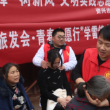 资兴各地开展“学雷锋 见行动”志愿服务活动
