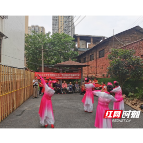 北湖区人民路街道：迎旅发送关爱 情暖老人心