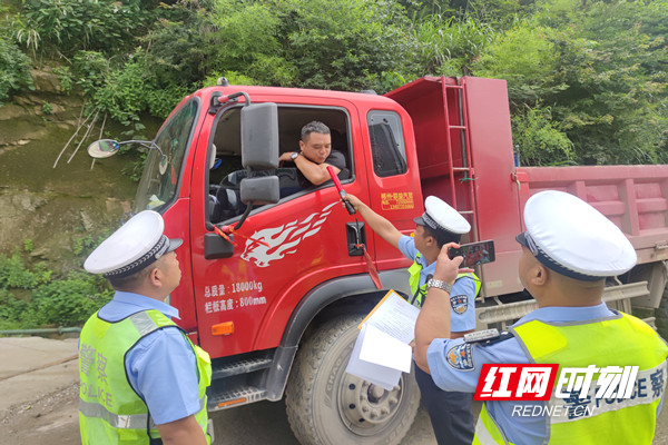 北湖区：三个“强化”筑牢道路运输安全防线