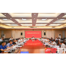 郴州市政府第42次常务会议召开