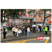 桂东站好“助学岗”筑牢学生“平安路