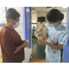 十斤甜羹传递医患温情