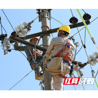怀化鹤城区供电公司:晴日巡检备冬供 电力守护暖民心