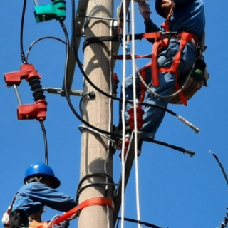 会同县供电公司:开展冬季用电安全宣传 防范老旧取暖设备隐患