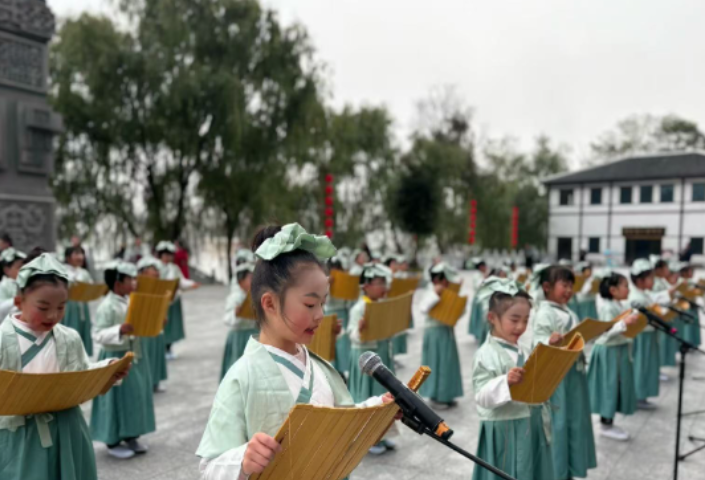 红观五溪 | 沅陵：群众的阅读热情被“吵醒了”