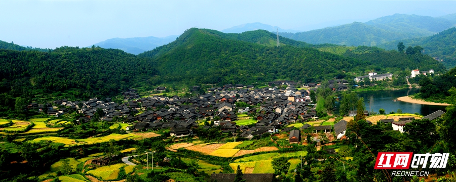 高椅全景 —林安权摄影.JPG
