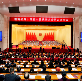 怀化代表团提出八件全团建议 涉及RCEP、五省边际区域性医疗中心、怀化职业院校合并升本等多个重要话题