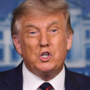 特朗普对试图推翻2020年总统选举结果的刑事指控不认罪