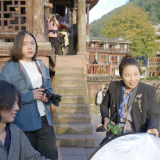 时刻·在场丨古城新玩法——爆火之下的凤凰旅拍