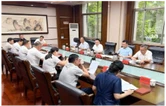 何朝晖：提升物业服务水平 共建和谐宜居家园