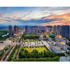 娄底市委常委会召开会议 曾超群主持